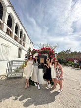 Load image into Gallery viewer, Brunch and Winery Tour – Finca Ca N’Estella