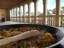 Carregar la imatge al visor de la galeria, Diumenge Gastronòmic al Celler: Paella, tast de vins i visita guiada