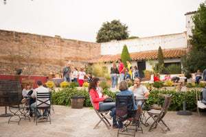 VEREMA AL CELLER: Esmorzar de pagès, visita i trepitjada de raïm.